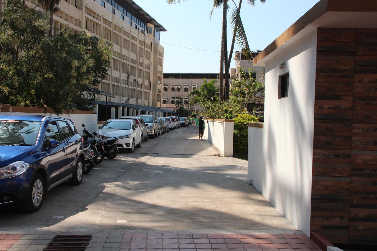 Hira Laxmi Residency Ξενοδοχείο Alībāg Εξωτερικό φωτογραφία